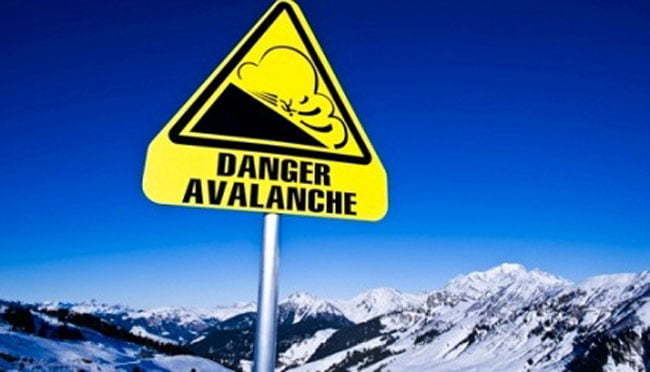 Div Com Kashmir issues fresh avalanche warning