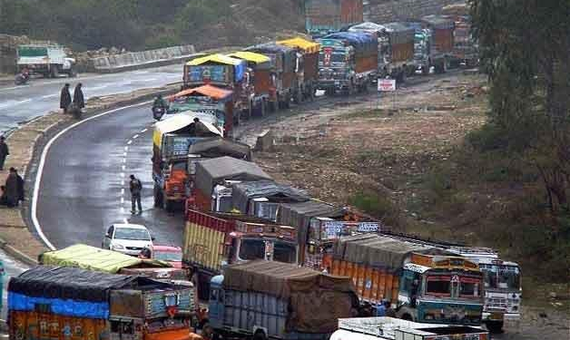 274 Oil Tankers, Trucks reach Srinagar : Div Com