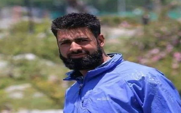 Tourism dept condoles death of tourist guide at Pahalgam