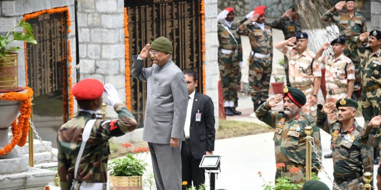 President of India in Srinagar; pays tributes at Chinar Corps (15 corps) War Memorial on 20th Kargil Vijay Diwas