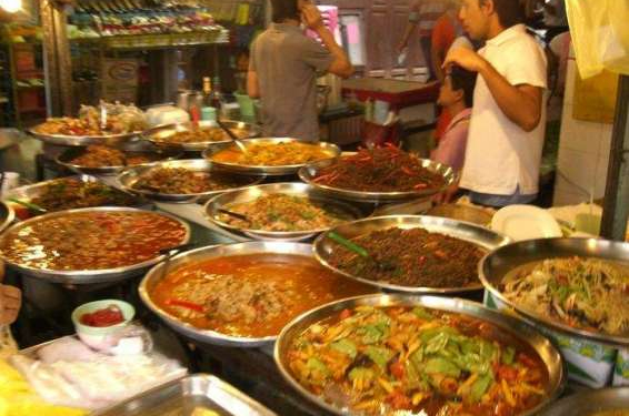 Authorities seal restaurant at Nigeen