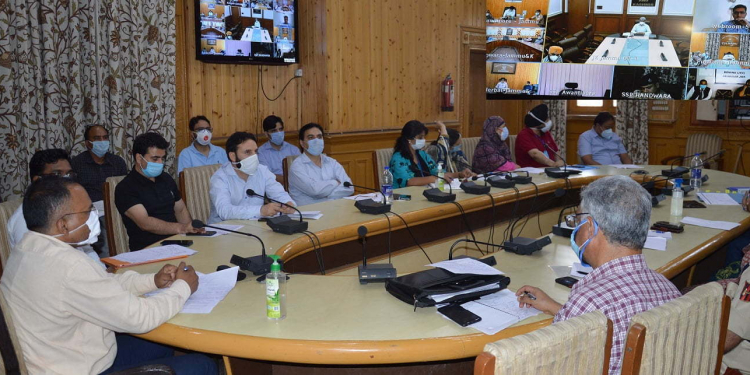 Prepare for effective home isolation, quarantine of patients: Div Com to DCs