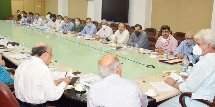 Lt Governor reviews progress on Udhampur-Srinagar-Baramulla railway line