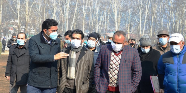 Div Com visits SK Stadium to take stock of Republic Day-2021 arrangements