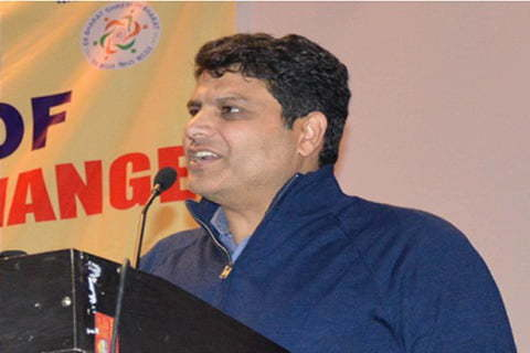 Sarmad reviews arrangements for tourists at Patnitop