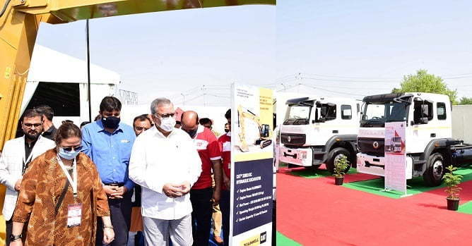 Advisor Farooq Khan inaugurates ten days marketing exhibition of J&K SC, ST & BC Development Corporation