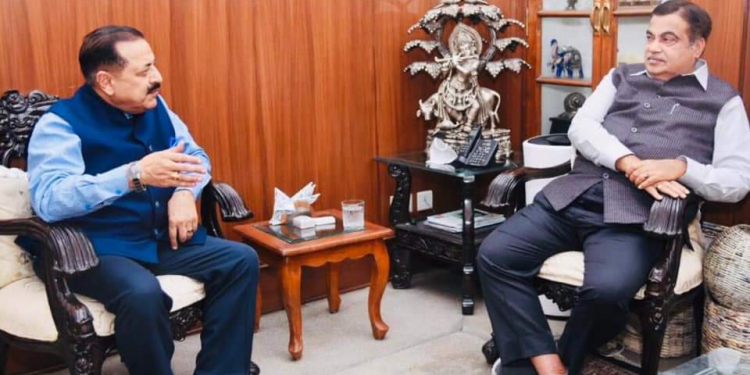 Dr Jitendra Singh meets Nitin Gadkari on J&K road projects