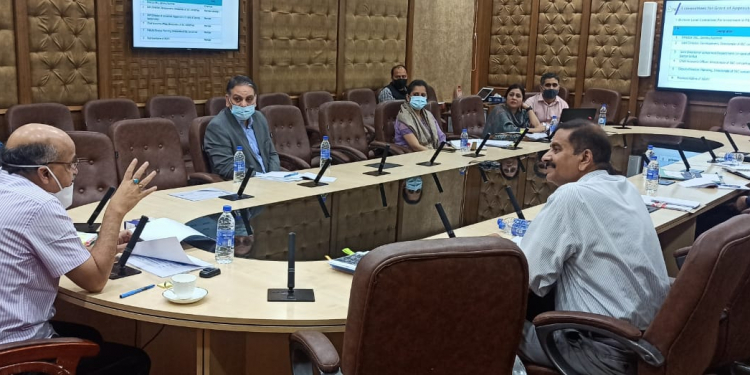 Chief Secretary reviews ‘District as Export Hub’ scheme