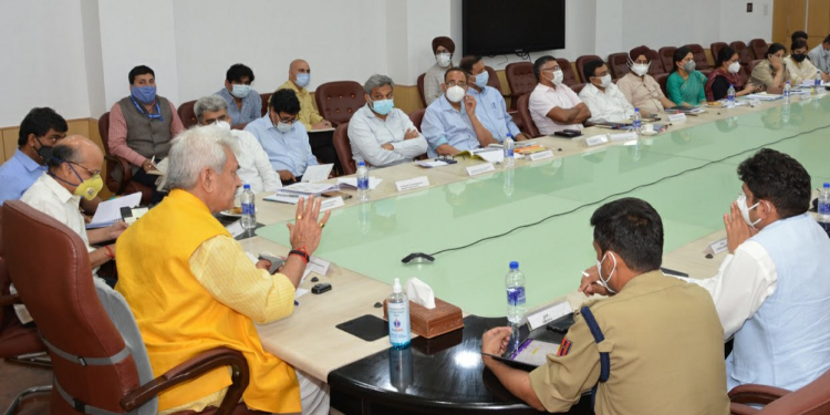 Lt Governor chairs meeting of all DCs, SPs of Jammu Division
