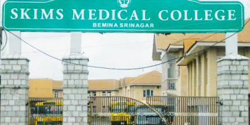 People Urge Govt to Designate Separate Hospitals for non-Covid patients