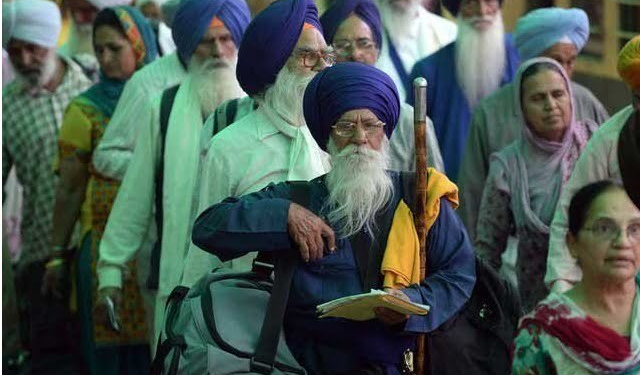 Pakistan issues visas to Sikh pilgrims on the eve of Baisakhi celebrations