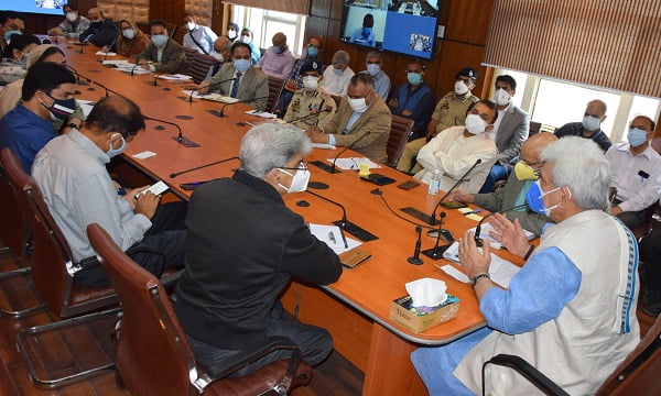 Lt Governor chairs series of meetings with senior Doctors, Chief Medical Officers of Kashmir