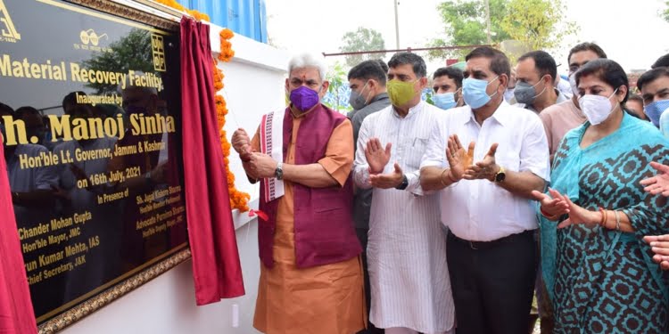 Lt Governor inaugurates JMC’s Material Recovery facility at Bandurakh