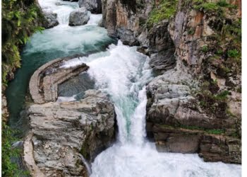 Aharbal Niagara Falls of Kashmir