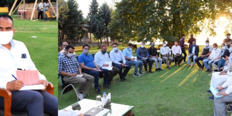 Div com chalks out plan for major Dal Lake cleanliness drive from 2nd October