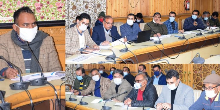 Div Com reviews physical progress of Z-Mohr, Zojila, AIIMS, other major projects