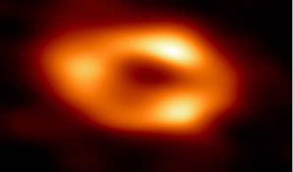 First image of supermassive black hole at Milky Way’s center revealed
