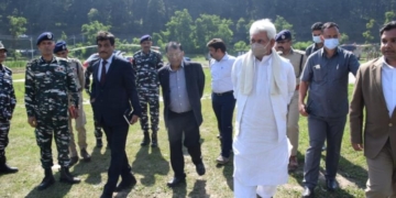 Lt Governor Manoj Sinha visits Baltal and Pahalgam