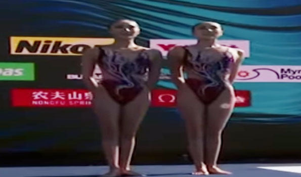 Twin sisters win first gold for China in Budapest worlds artistic swimming
