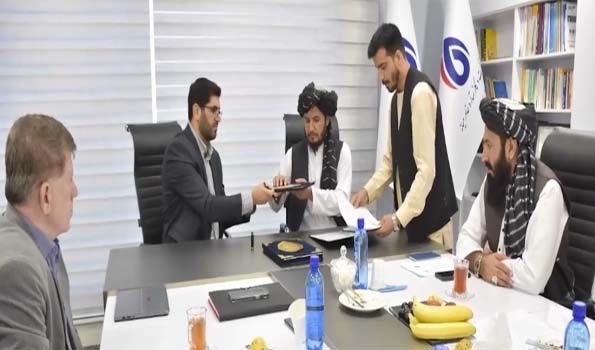 Afghanistan to import 350,000 tons of fuel from Iran