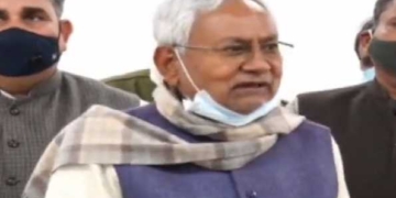 Chopper of Nitish makes emergency landing at Gaya