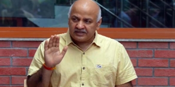 Sisodia accuses ex L-G of graft in excise policy