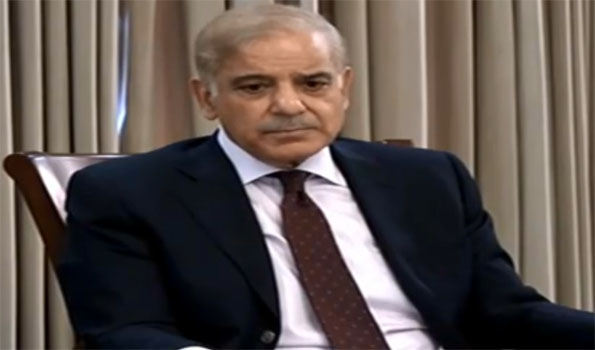 Pakistan PM asked to pay Mail