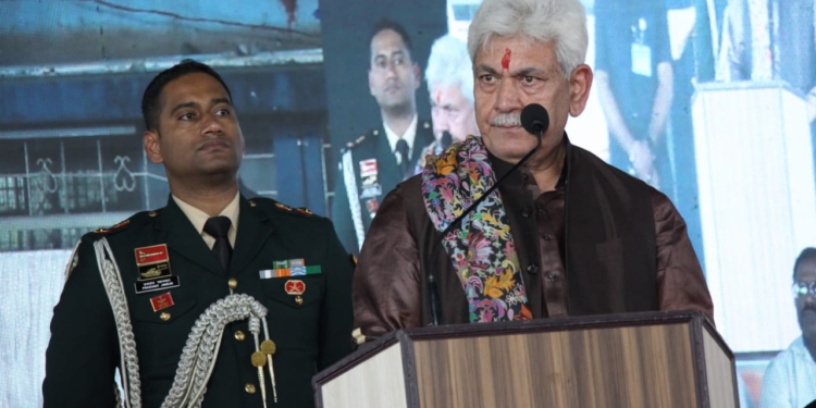 Lt Governor attends ‘Badalta Jammu Kashmir’ Conference in Mumbai