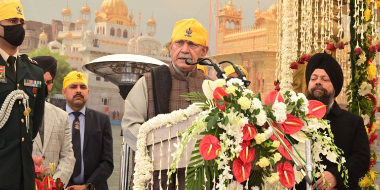 Lt Governor attends ‘Shabad Kirtan’ organised by All J&K Sikh Coordination Committee to mark the Veer Baal Diwas at Jammu