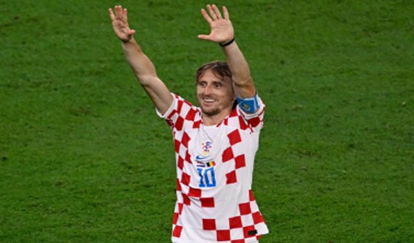 Modric partially ends speculation about his int’l future