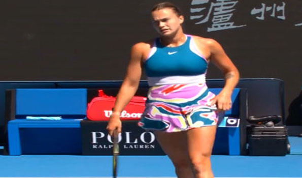 Sabalenka’s aggressive play guides her past Linette