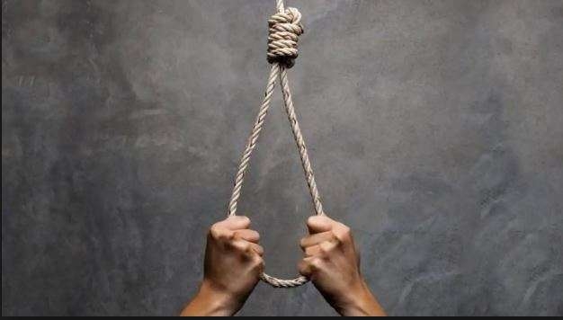 Class 12 Student hangs himself to death in Anantnag
