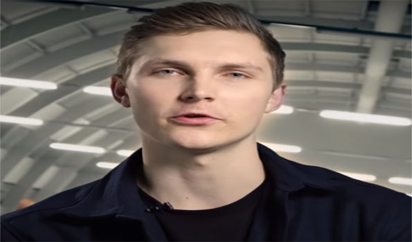 Axelsen ousted from All England Badminton Open