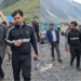 Div Com Kashmir visits Baltal axis of Amarnathji Cave