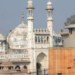 Court restricts media for spot reporting of Gyanvapi survey