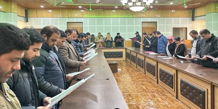 HC wing of Srinagar observes 73rd Constitution Day