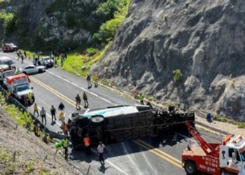 5 dead, 56 injured in Mexico bus crash
