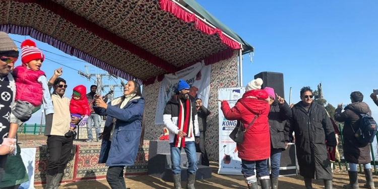 Tourism Department holds cultural event at Kongdoori, Gulmarg
