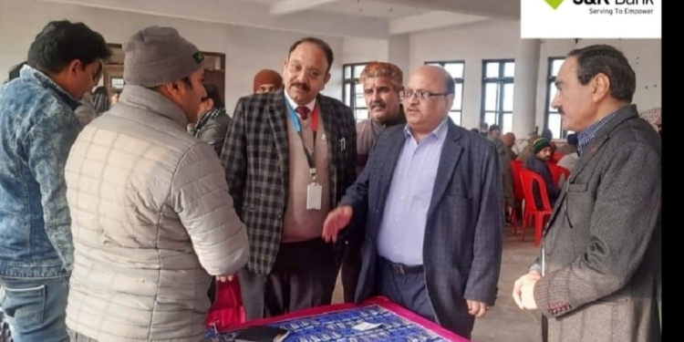 J&K Bank ED visits KCC saturation camp in Samba, distributes sanction letters