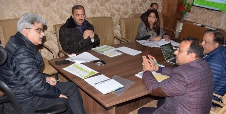 CS assesses preparedness for full solarization of government buildings till 2025