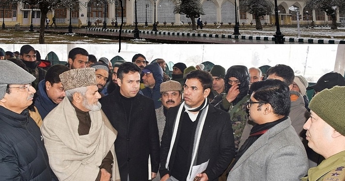 Div Com Kashmir takes stock of arrangements for Shab-e-Meraj at Hazratbal Shrine