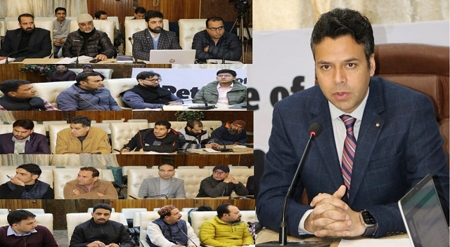 Lok Sabha Elections-2024: DEO Srinagar holds meeting with representatives of various Political Parties