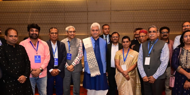Lt Governor addressed Leadership Engagement program attended by Heads of Premier Institutions