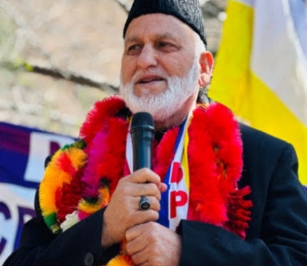 Saroori pledges advocating public issues in Parliament