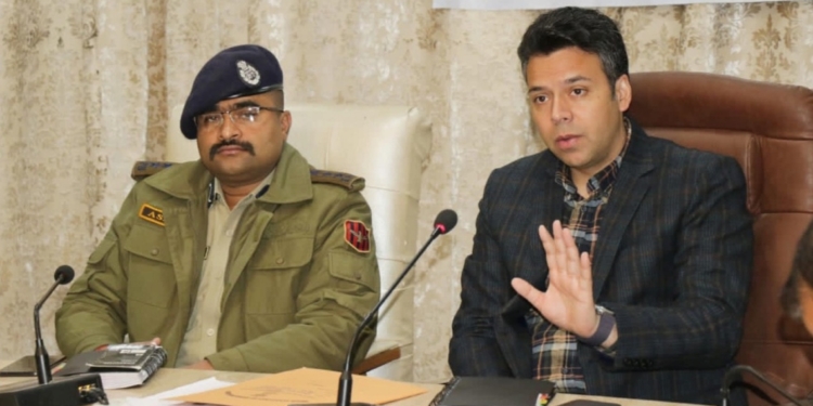 DC Srinagar assesses flood control preparations, mitigation measures