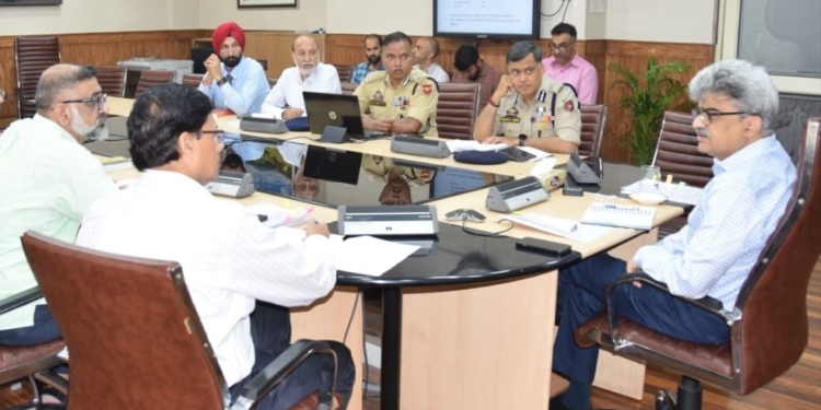 CS reviews progress on implementation of new Criminal Laws in JK