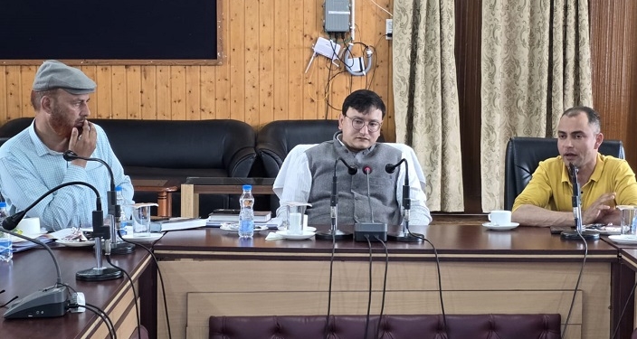 RO Baramulla PC presides over Training programme for AROs