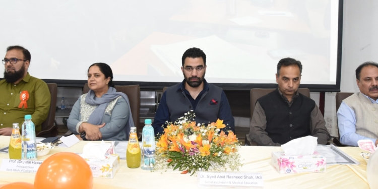 Quality healthcare facilities imperative for effective patient care: Dr. Abid Rasheed Felicitates officers, officials on NQAS certification of UPHC Hazratbal