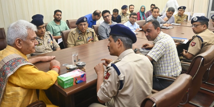 Lt Governor visits Bhagwati Nagar Yatri Niwas, inspects arrangements for Amarnath Yatra pilgrims