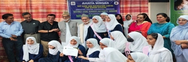 DLSA Srinagar organizes prog for Senior Citizens at Ahata Waqar
